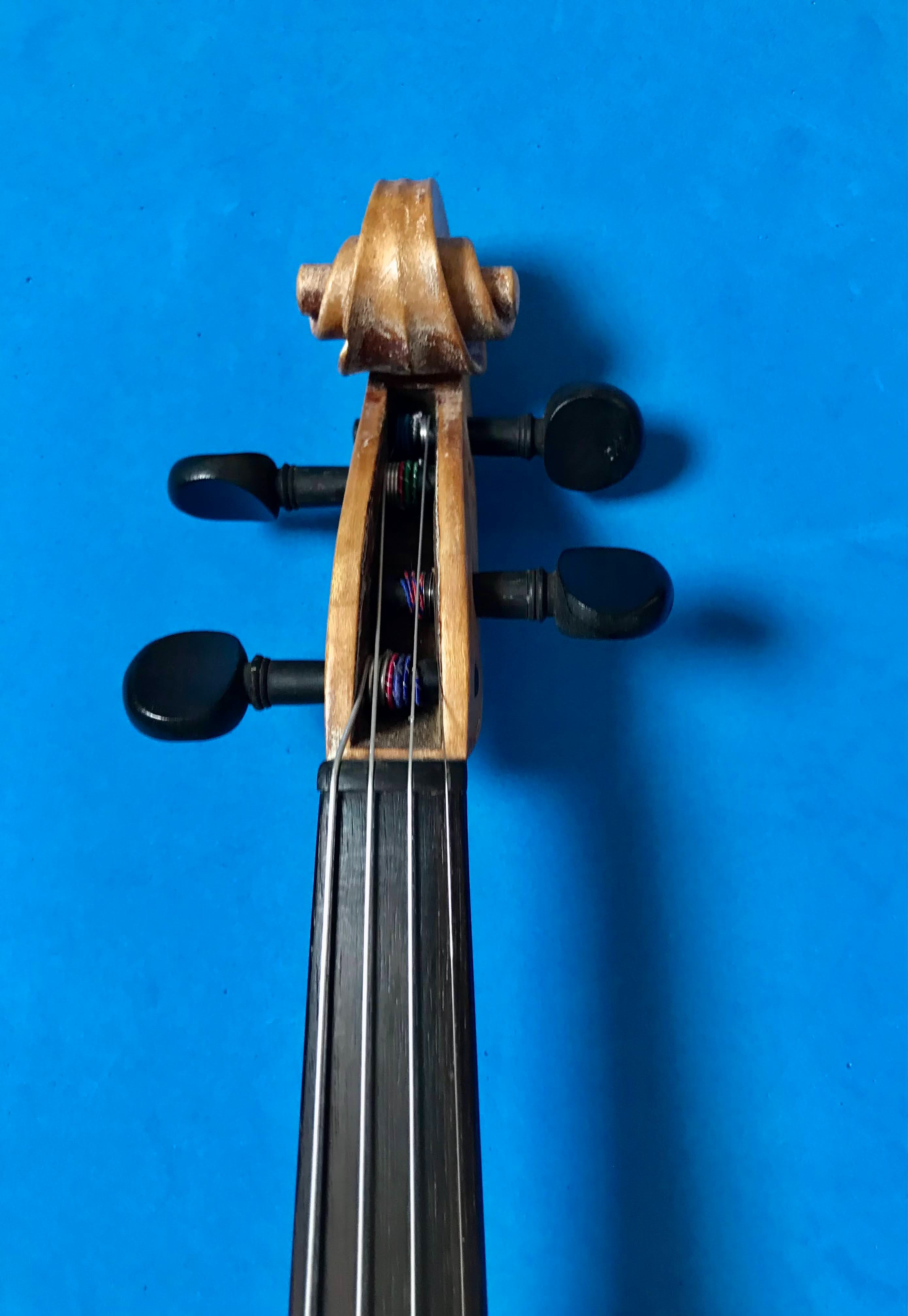Đàn Violin Châu Âu - size 3/4 - Stradivarius