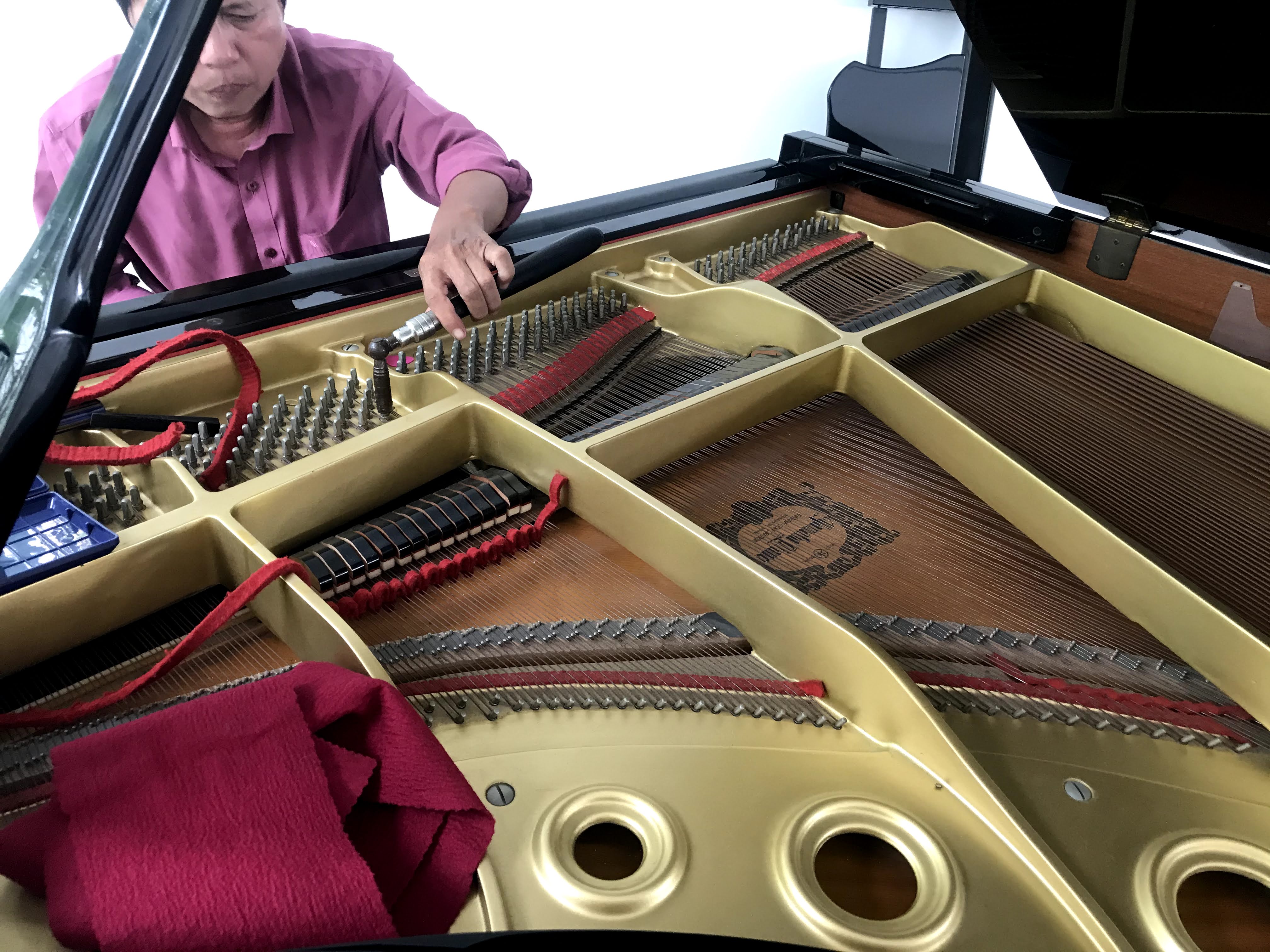 sửa chữa đàn piano cơ