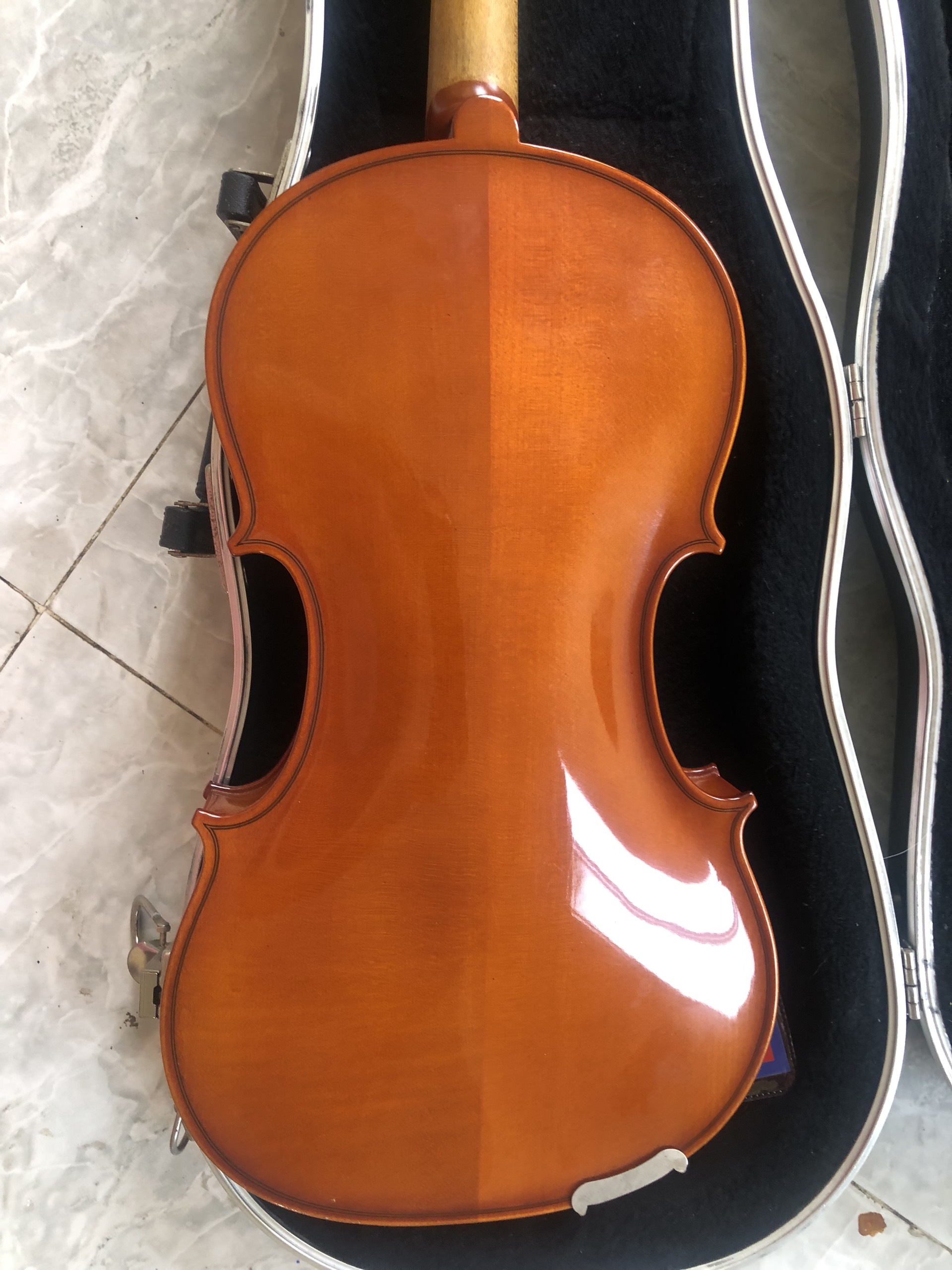 Violin Châu Âu - Antonius Stradivarius 2003 - mới 90% - Hộp đàn  violin chắc đẹp
